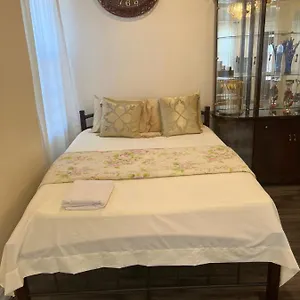 A Cheap Family In Queens Guest house New York